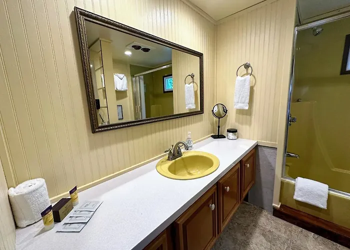 26Cm - Private Camp In Bretton Woods, Wifi, Ac, Private Yard With Great Views!